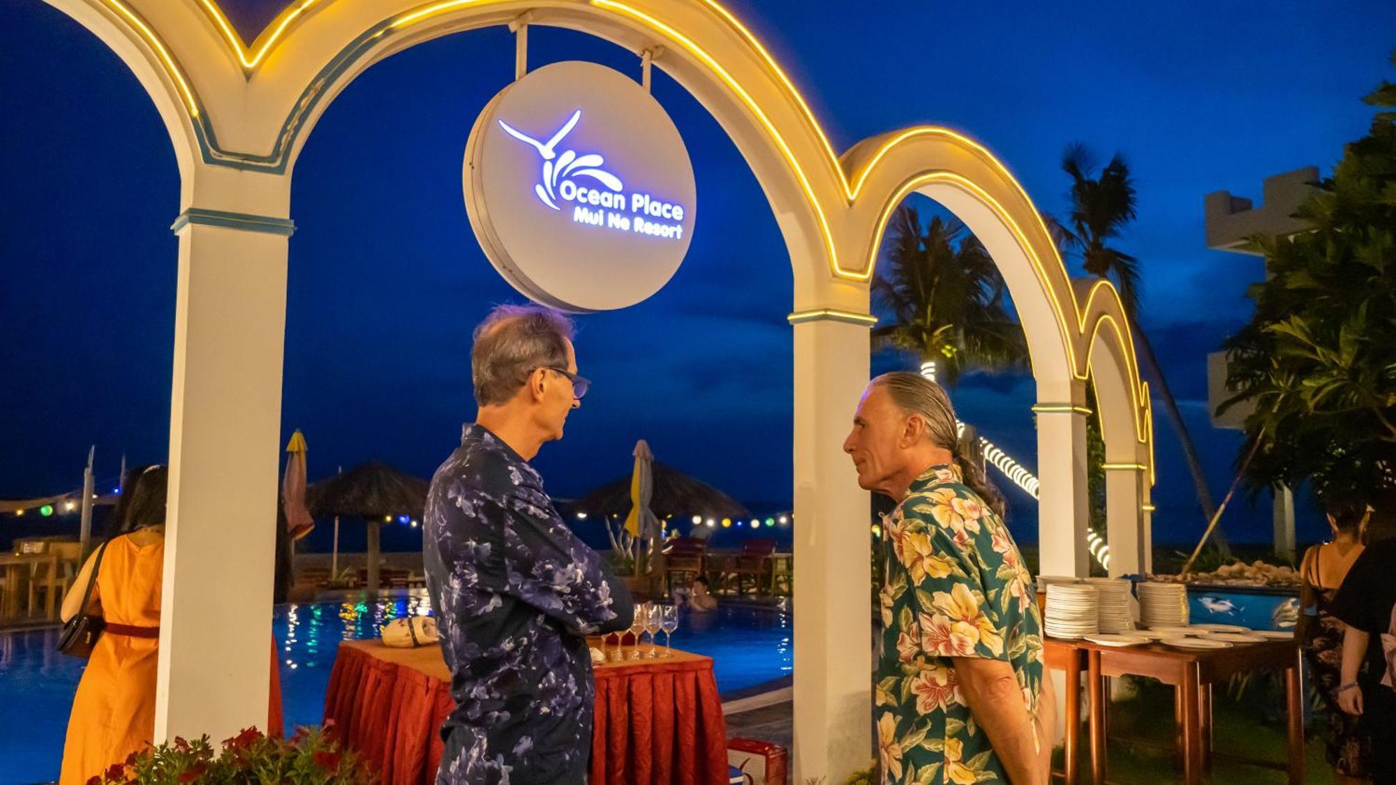 Ocean Place Resort Mui Ne Exterior photo